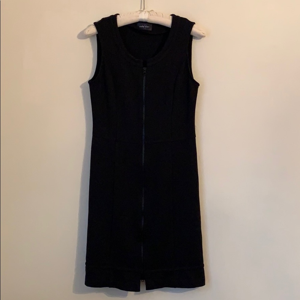 Black Morrissey Y? Front zipper dress